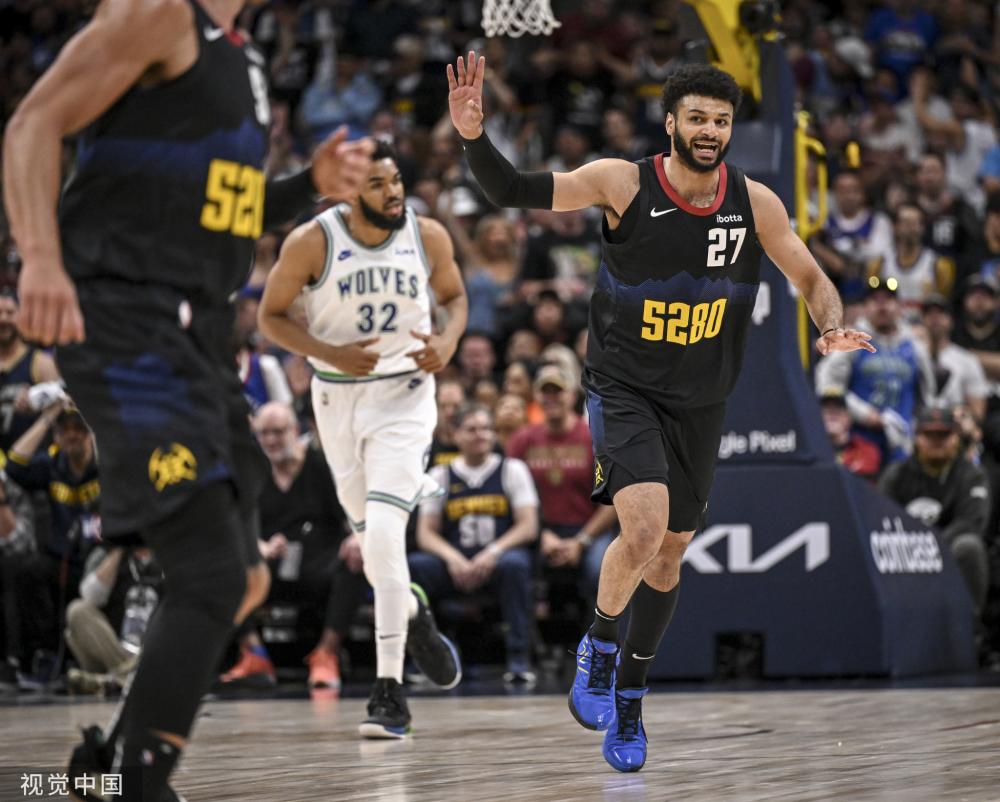 了历史性时 了历史性时