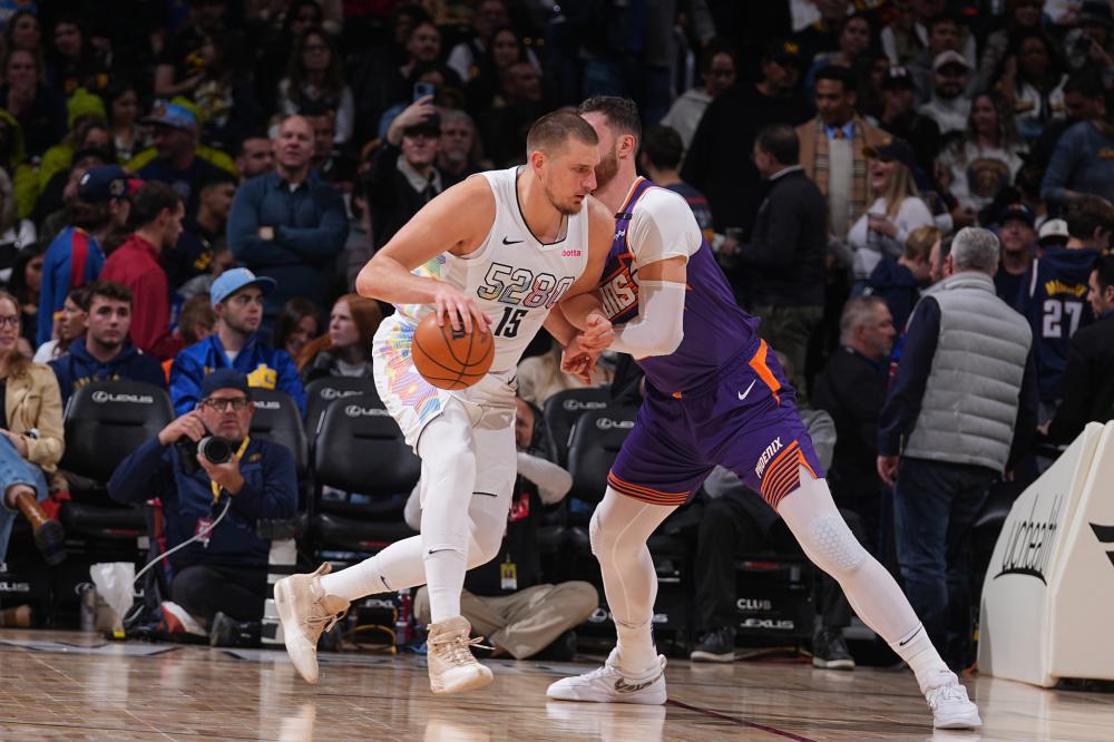 主力前锋和 主力前锋和