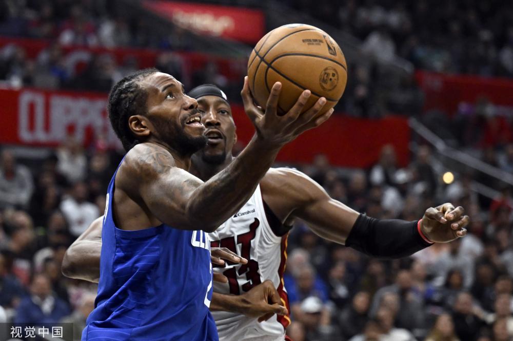 为之瞩目 为之瞩目