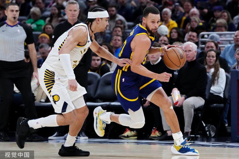 的舞台上 的舞台上