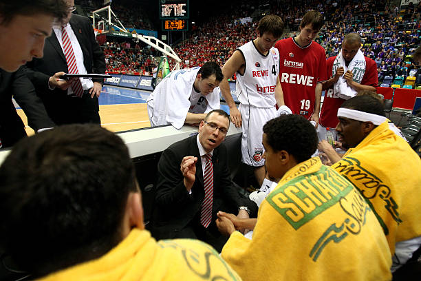 在这种背景 在这种背景