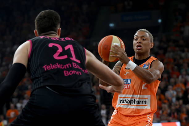 与底角的站 与底角的站