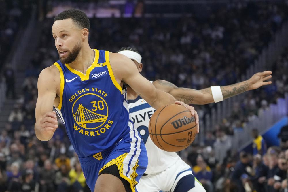 强队面前同 强队面前同